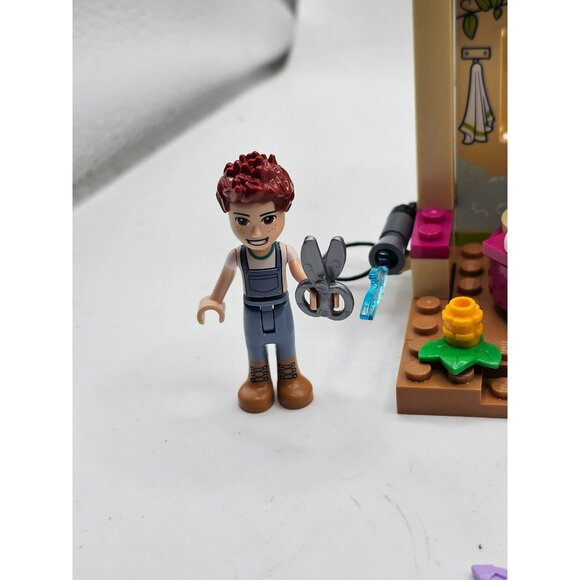 LEGO Friends Pony-Washing Stable 41696 Horse Toy with Mia Mini- Doll, Farm Anima - Picture 9 of 12